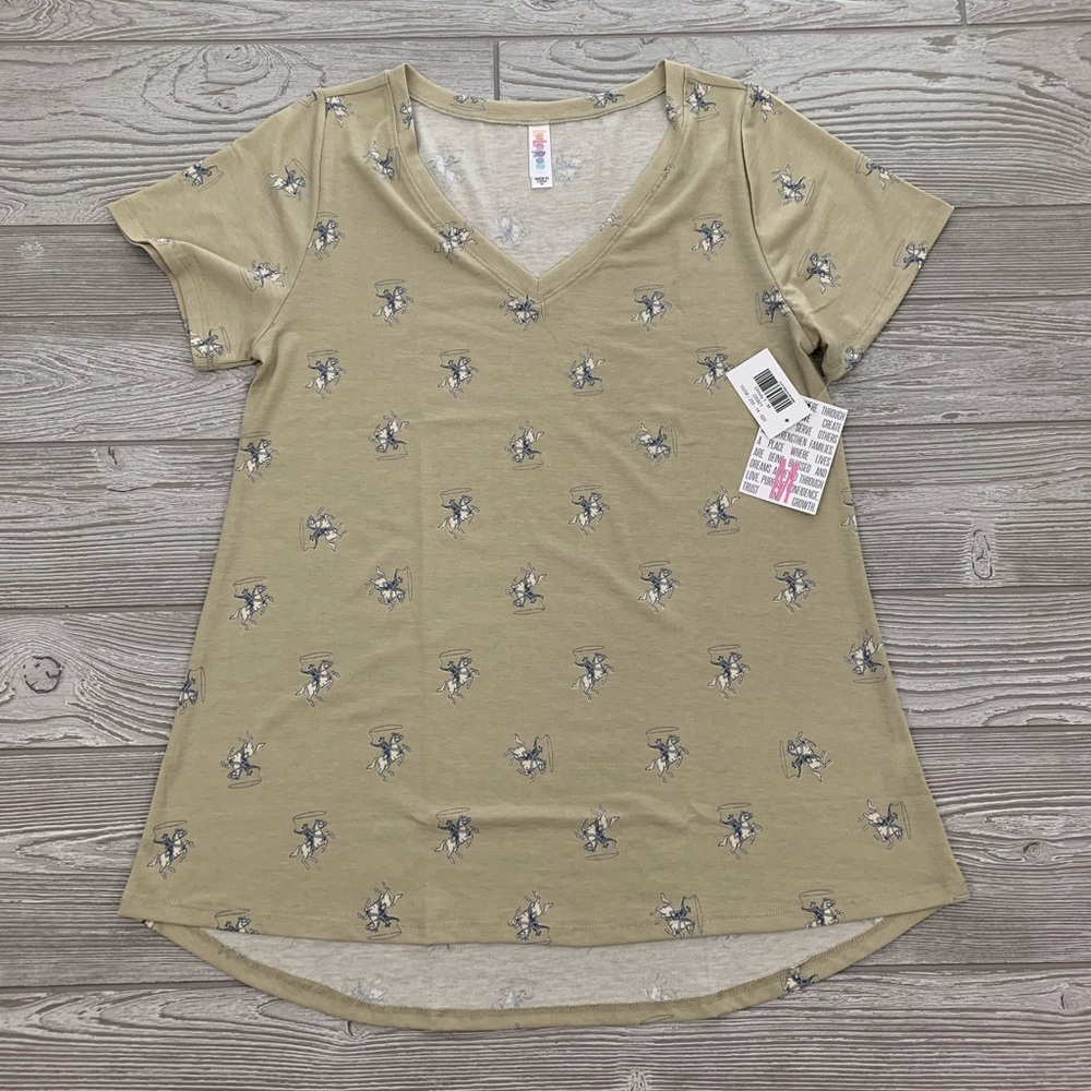 NWT LuLaRoe Christy T Medium